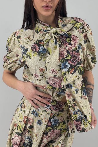 Дамска риза