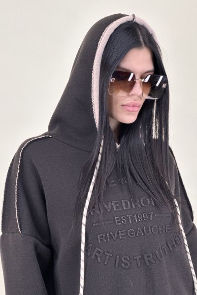 Дамски суитшърт от много плътно трико