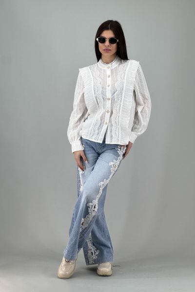 Дамсак риза в бяло