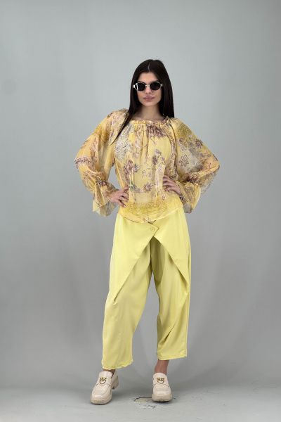 Дамски панталон в жълто
