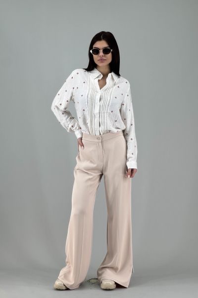 Дамска риза в бяло крем