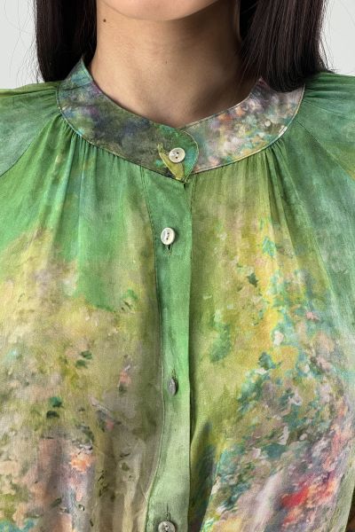 Дамска риза