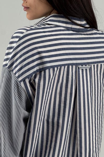 Дамска риза в светло синьо