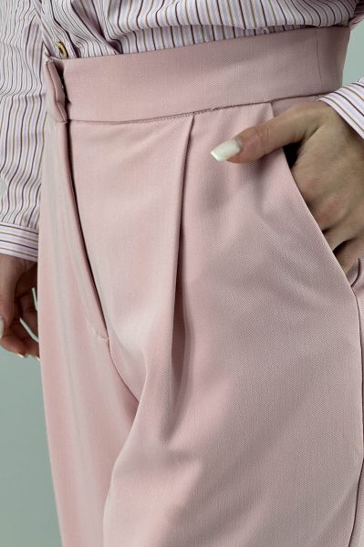Дамски панталон в цвят пудра