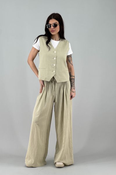 Дамски елек в светло зелено