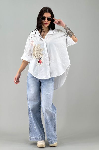 Дамска риза в бяло