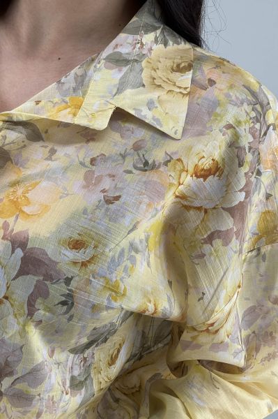 Дамска риза в жълто