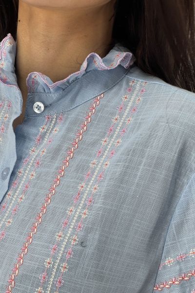 Дамска риза