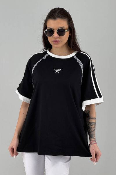 Дамска блуза в черно с бяло