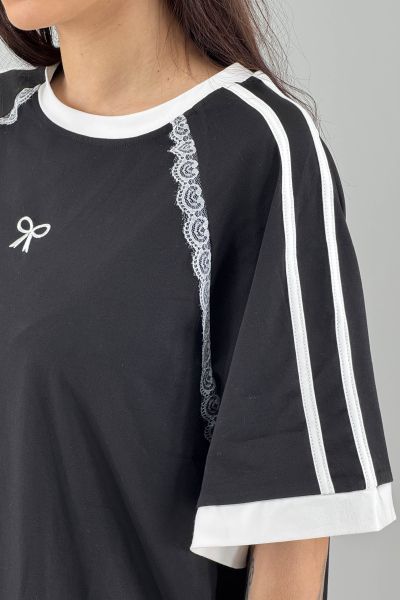 Дамска блуза в черно с бяло