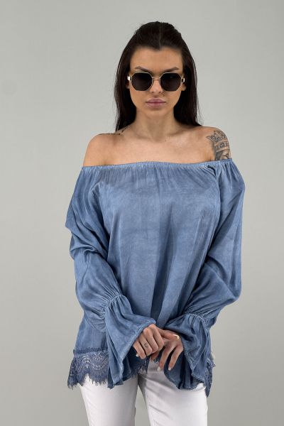 Дамска блуза в светло синьо