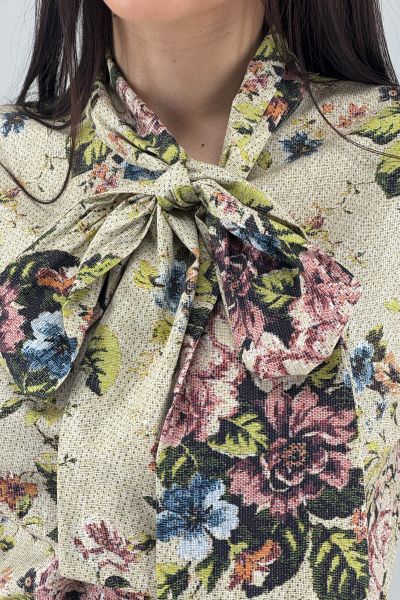 Дамска риза