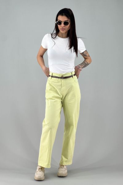 Дамски панталон в жълто