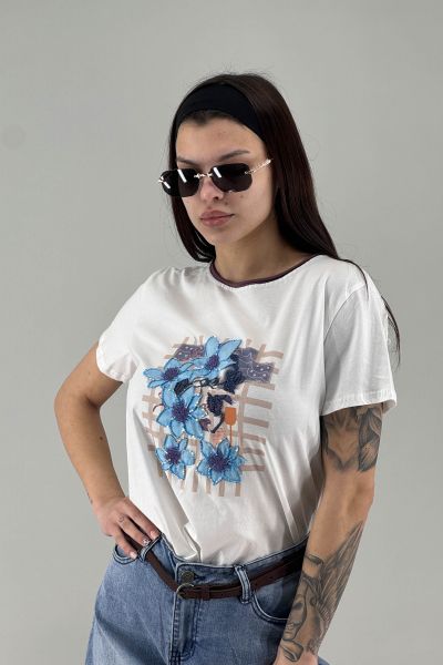 Дамска тениска в черно