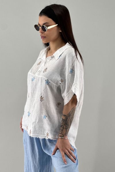 Дамска ленена риза в бяло