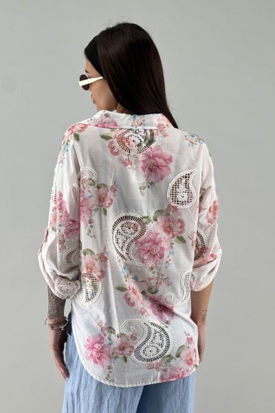Дамска риза с бродерия